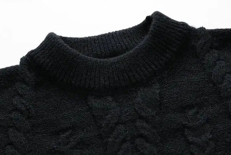 Round Neck Twist Knit Sweater