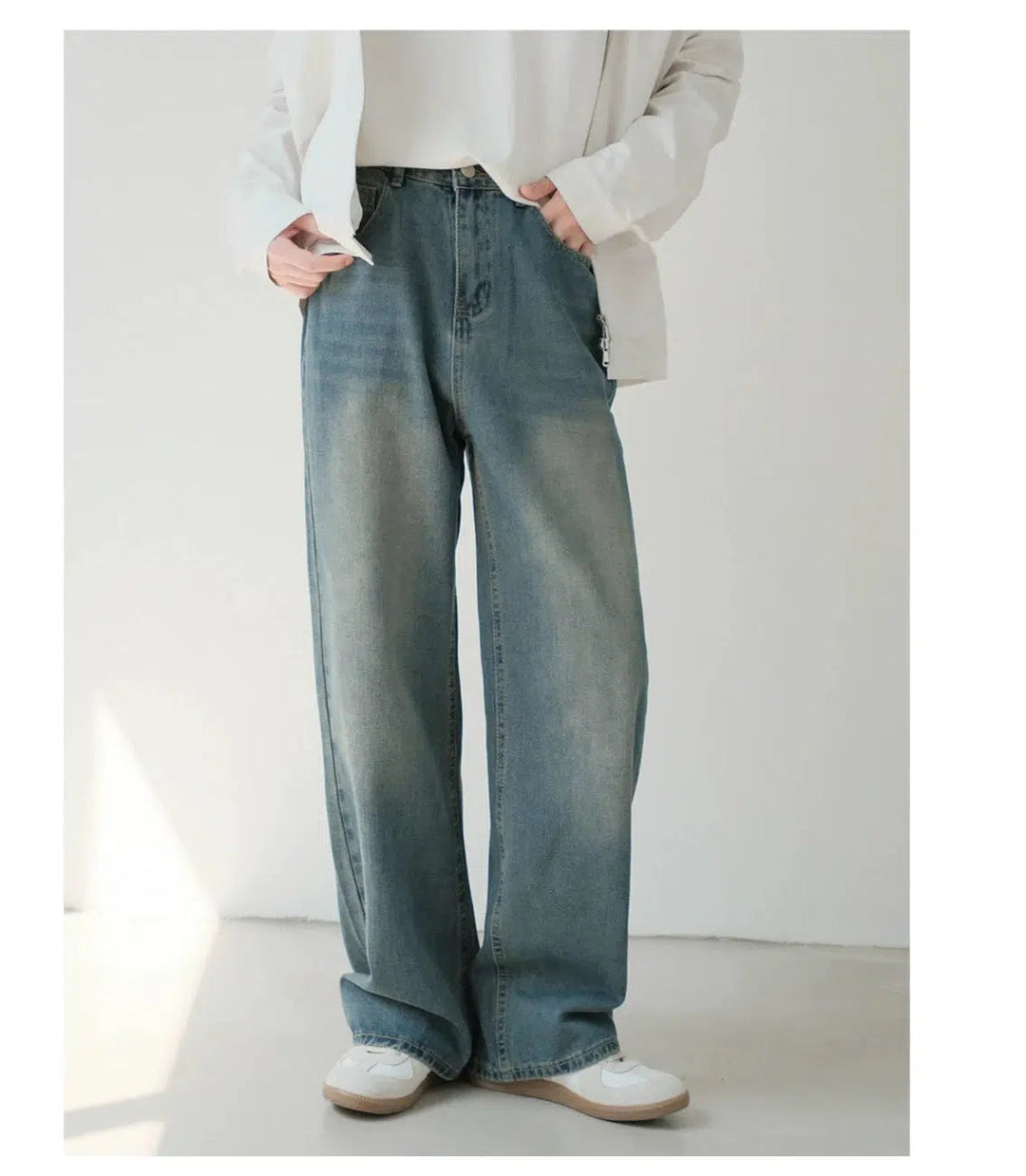 Semi-elastic Relaxed Fit Jeans