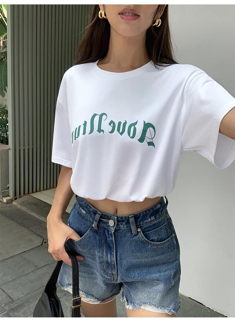 Short-sleeved Short T-shirt