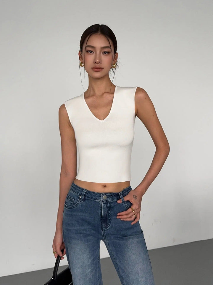 Sleeveless Cutout Turtleneck