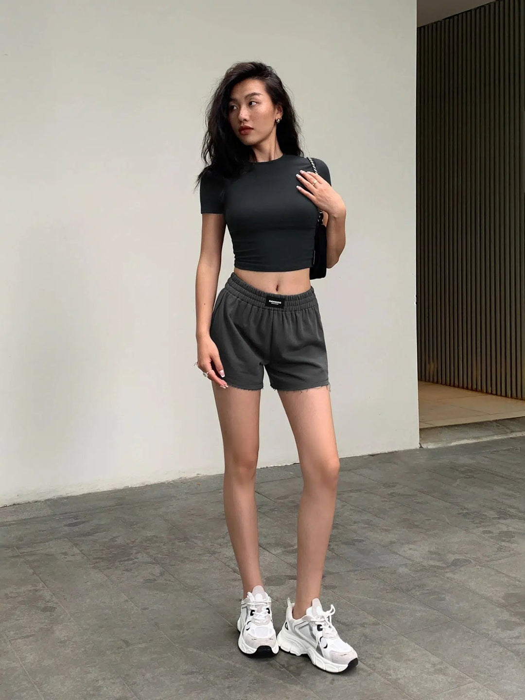 Slim Fit Cropped T-shirt