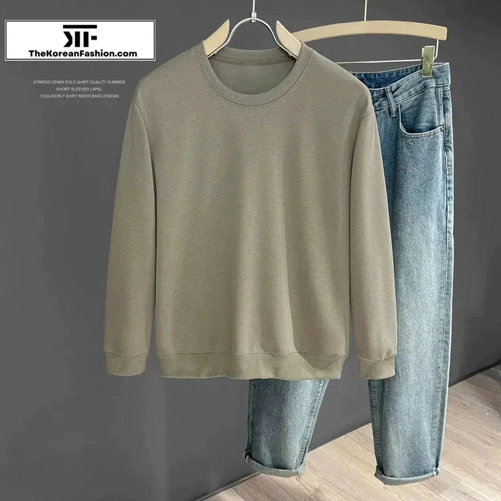 Solid Color Round Neck Bottoming Sweatshirt