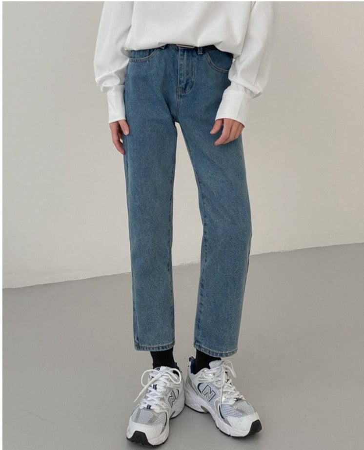 Straight-leg Basic Blue Jeans