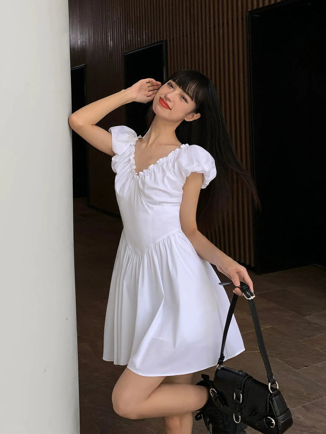 V-neck Puff Sleeves Dress