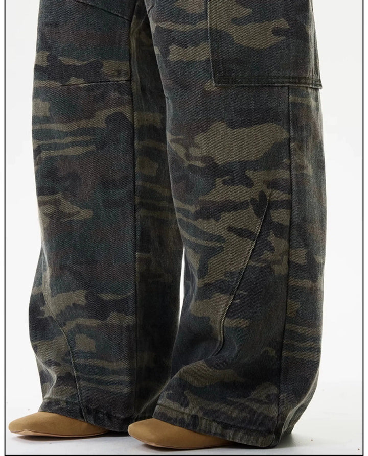 Wide-Leg Cargo Pants with Pockets