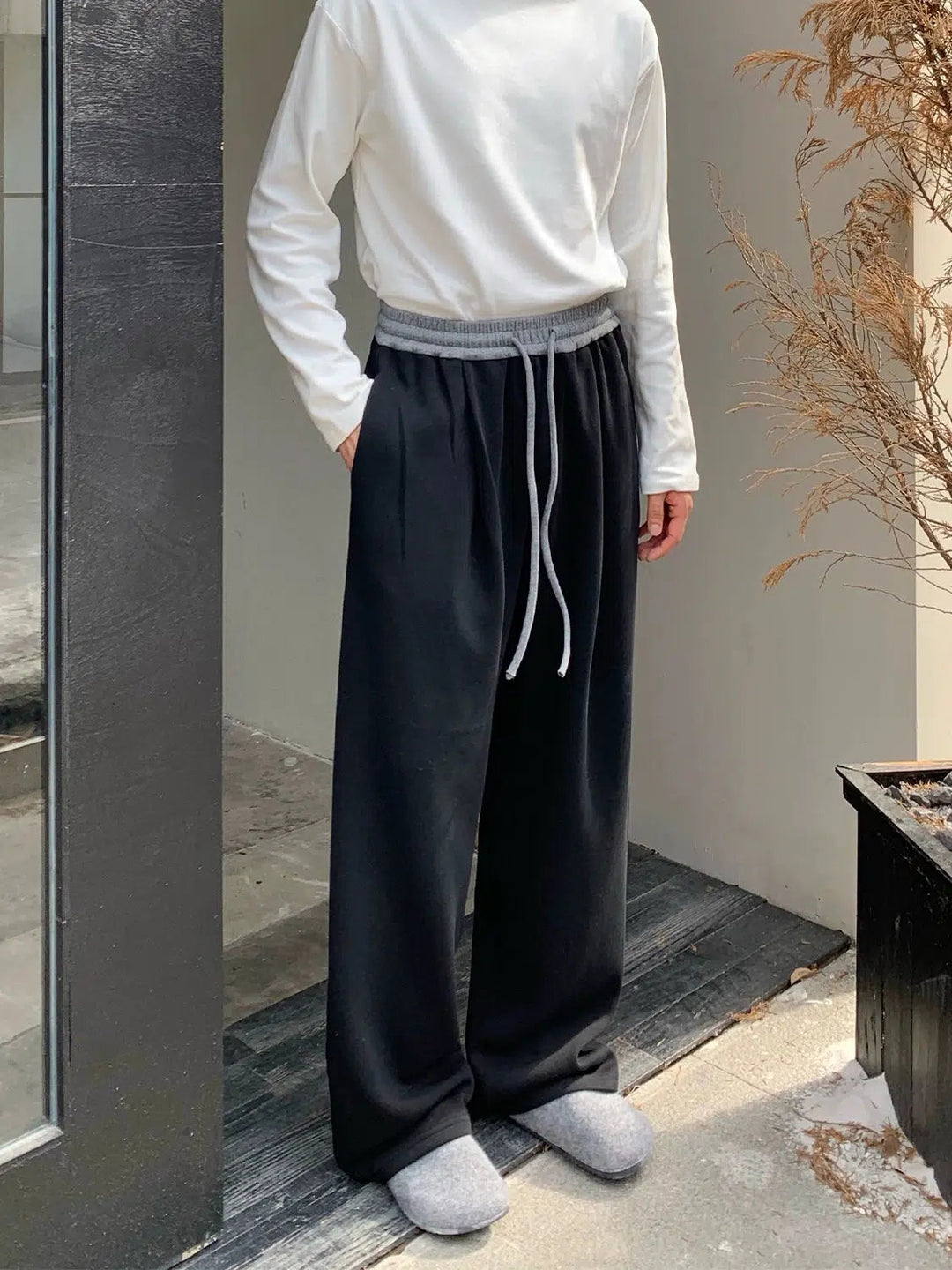 Wide-Leg Drawstring Casual Pants