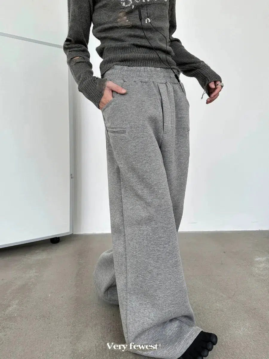 Wide-Leg Mopping Sweatpants