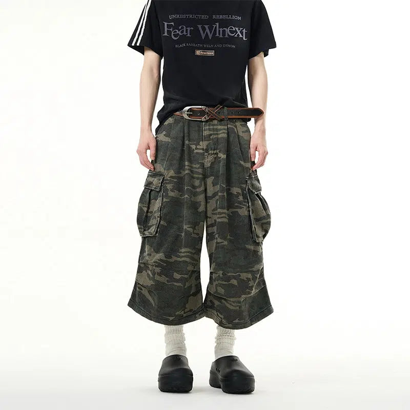 Wide-leg Camouflage Cargo Pants