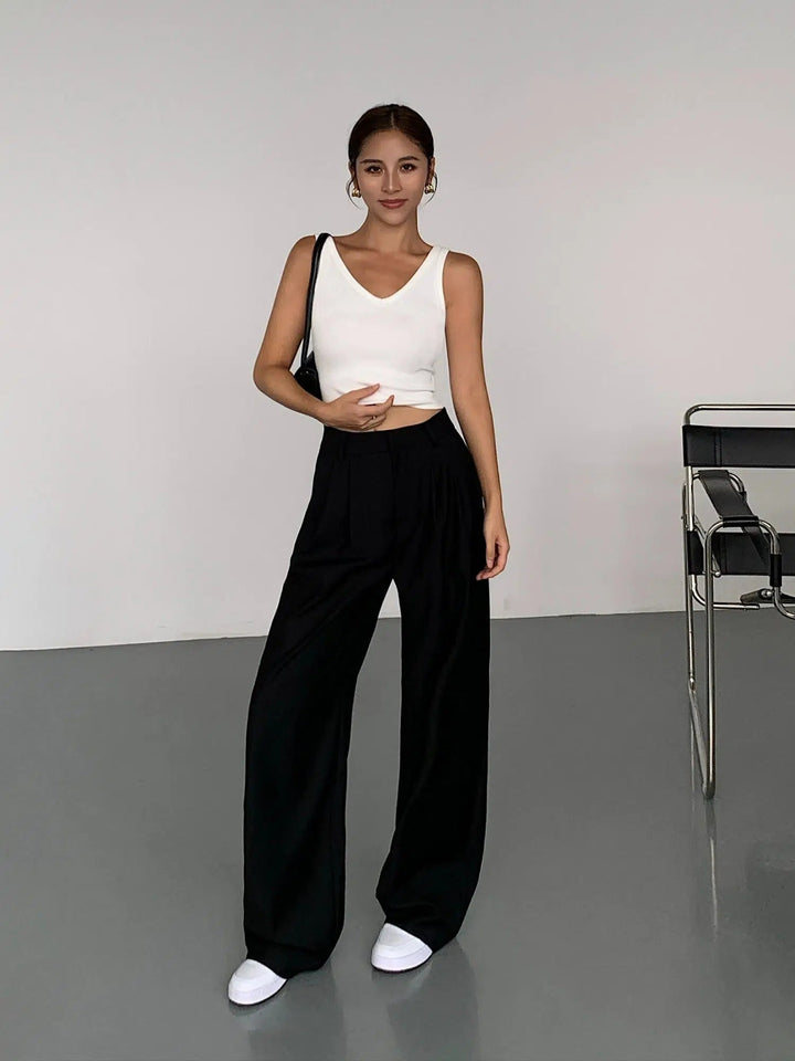 Wide-leg Straight Pleated Pants