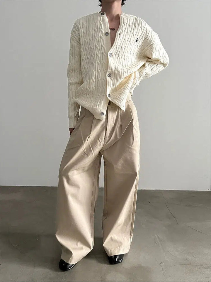 Wide-leg Straight Pleated Pants