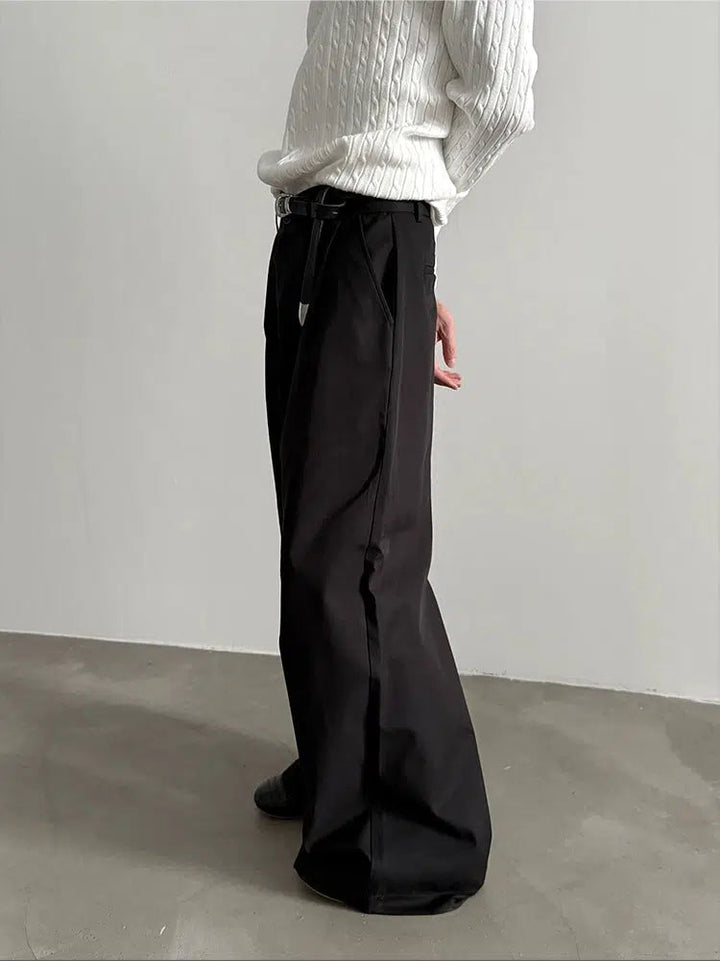 Wide-leg Straight Pleated Pants