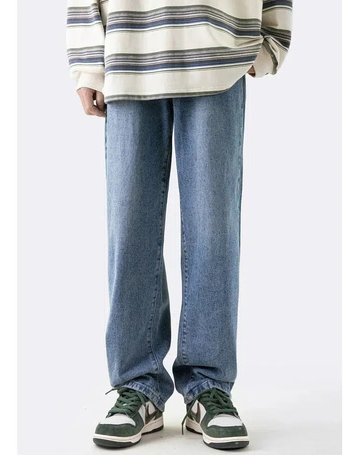 Wide-legged Washed Jeans