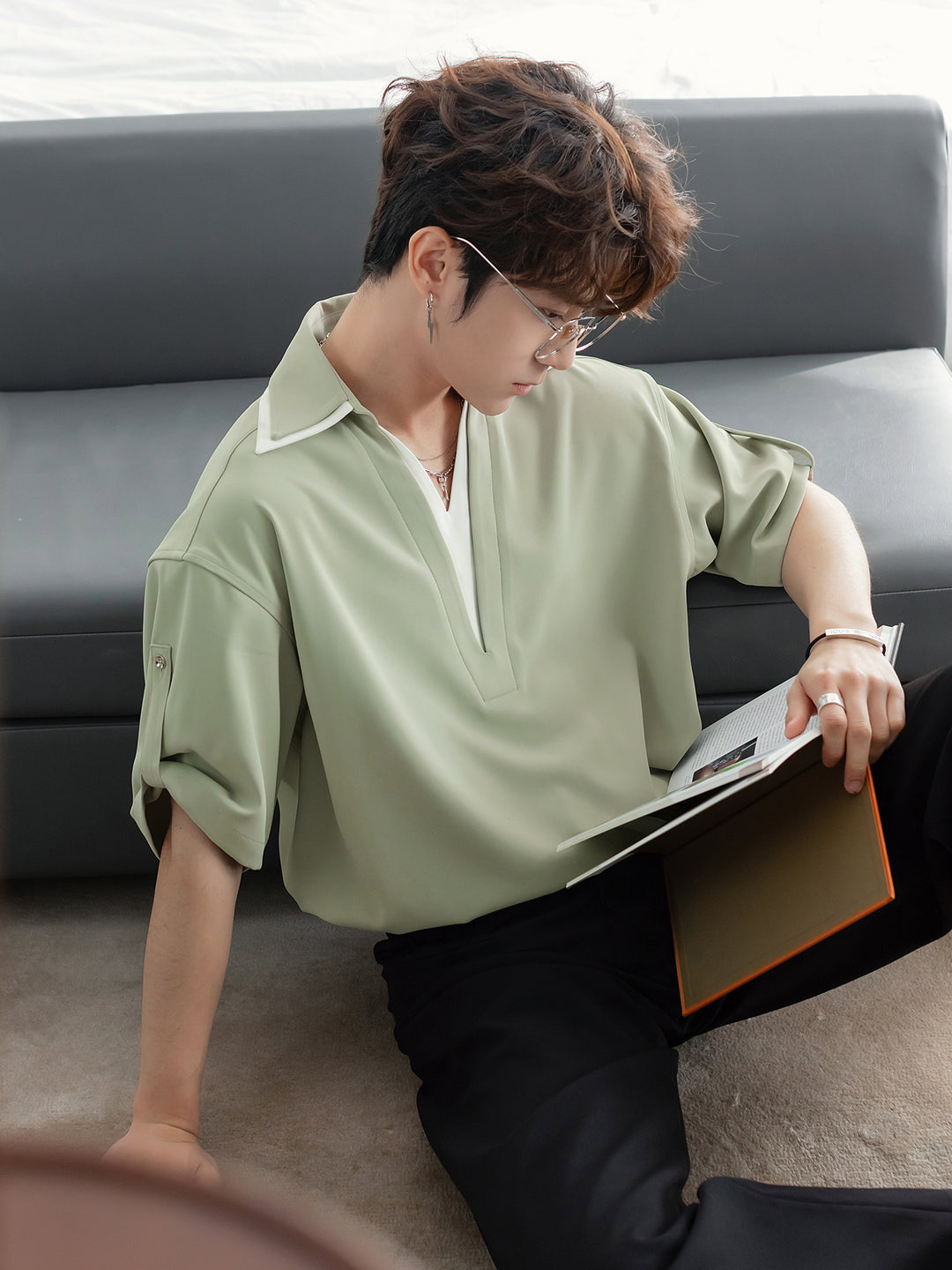 Lapel Rolled Sleeve T-shirt