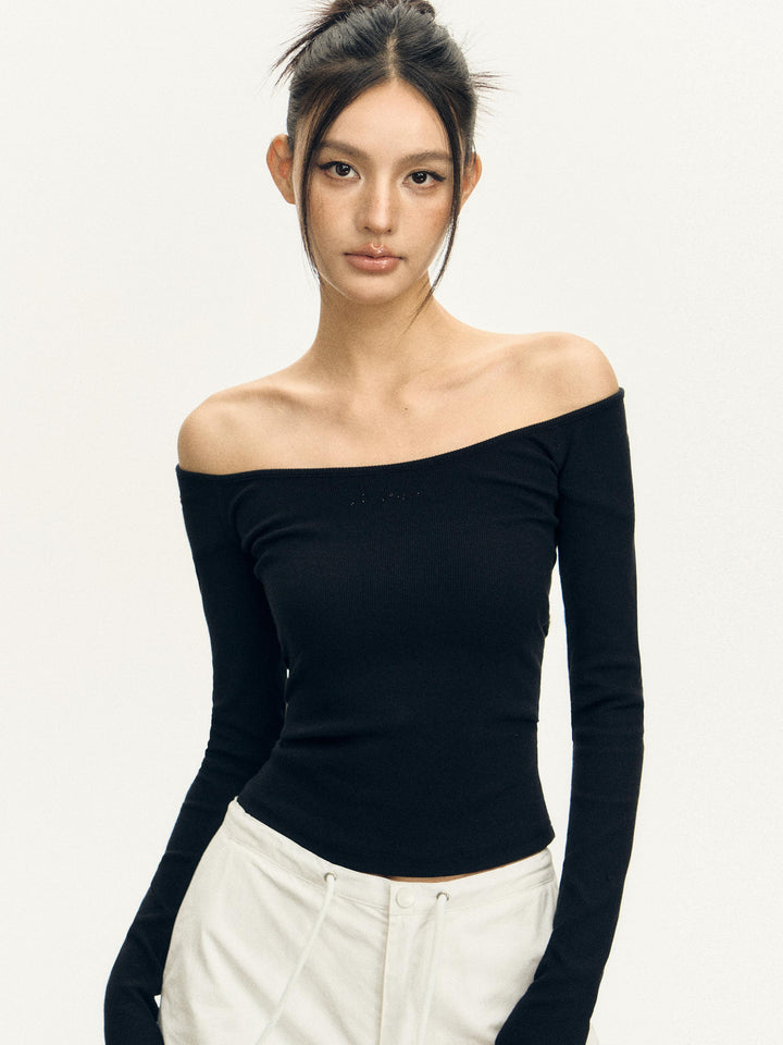 Long-Sleeve Slim Fit Turtleneck Top