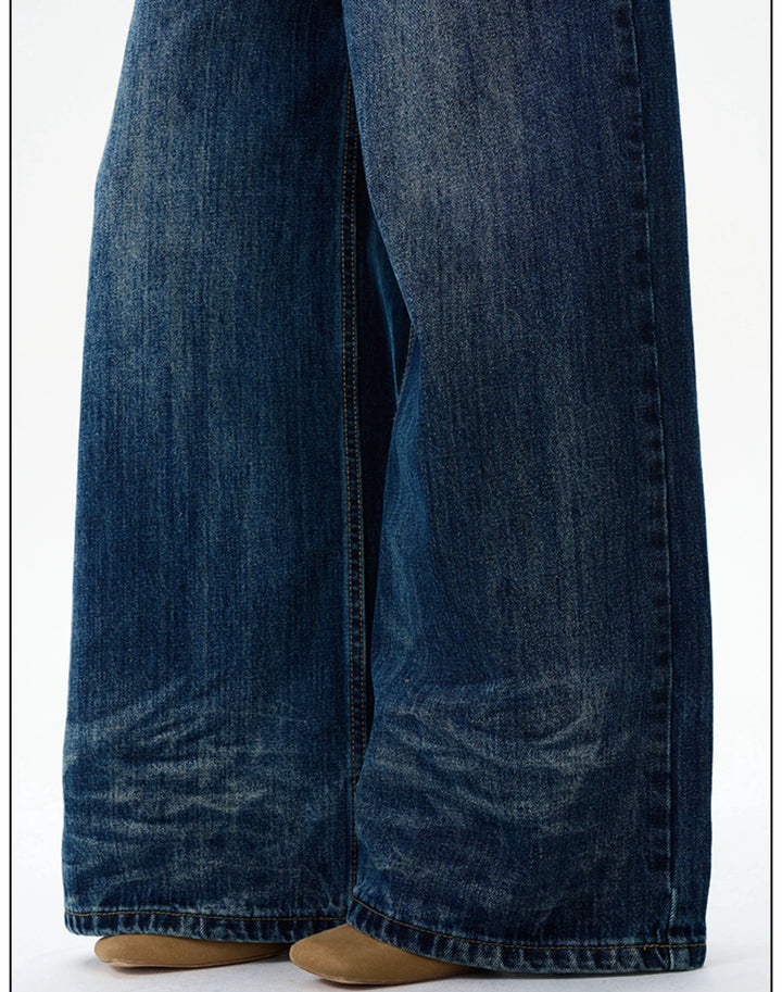 Loose Fit Wide-Leg Jeans