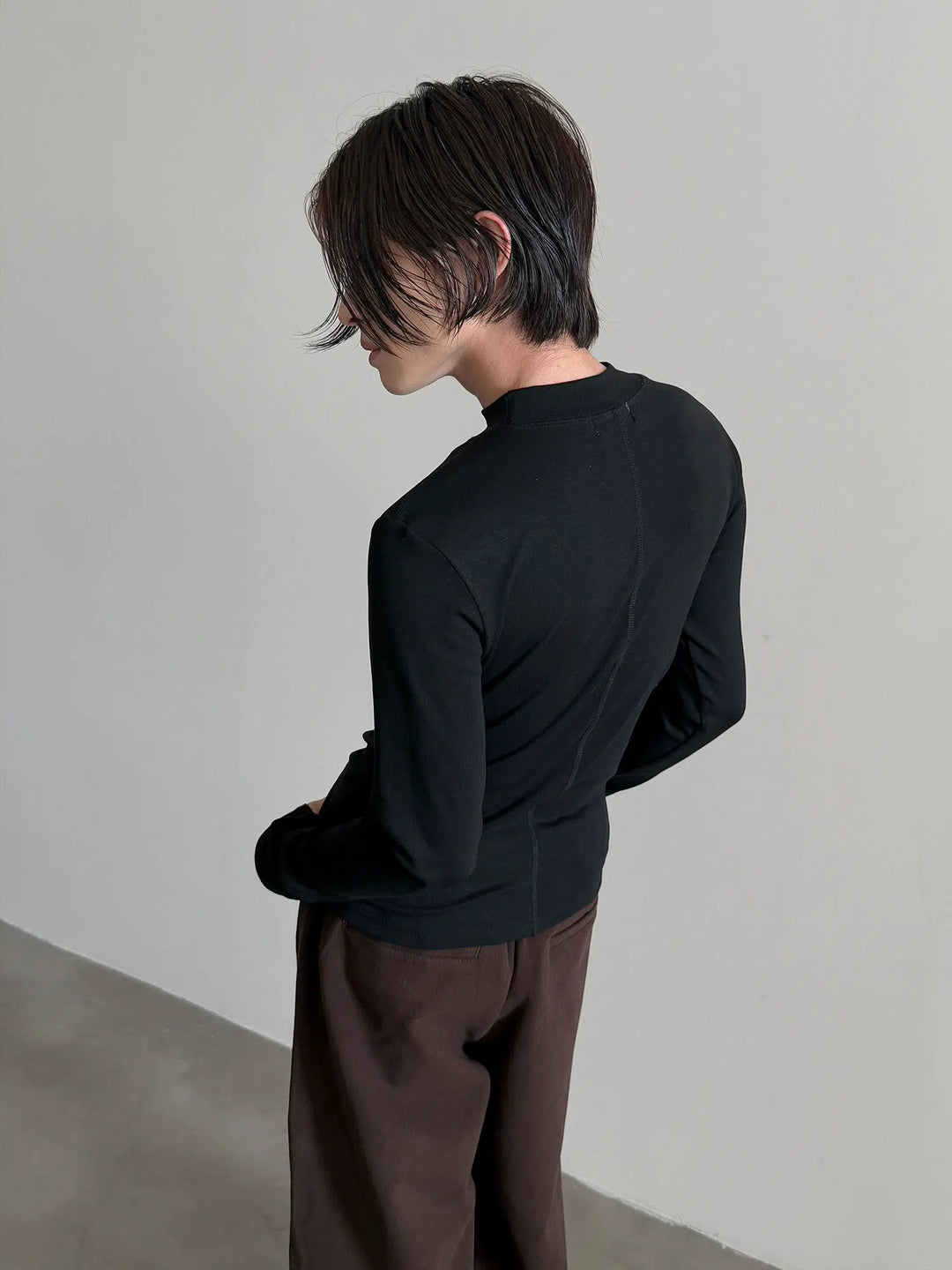 Slim Fit Long Sleeve Pullover with Finger Openings-The Korean Fashion