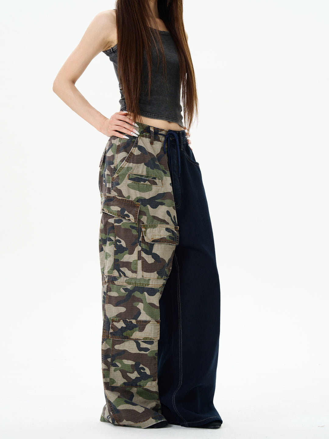 Camouflage Splicing Wide-Leg Cargo Pants