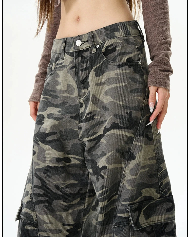 Retro Camouflage Cargo Pants