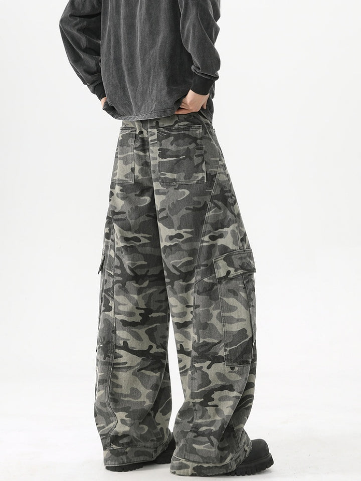 Camouflage Multi-Pocket Wide-Leg Pants