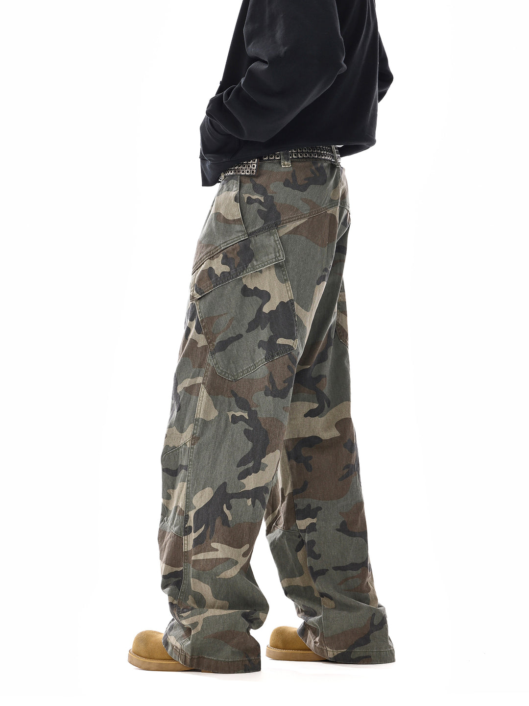 Camouflage Cargo Straight-Leg Pants