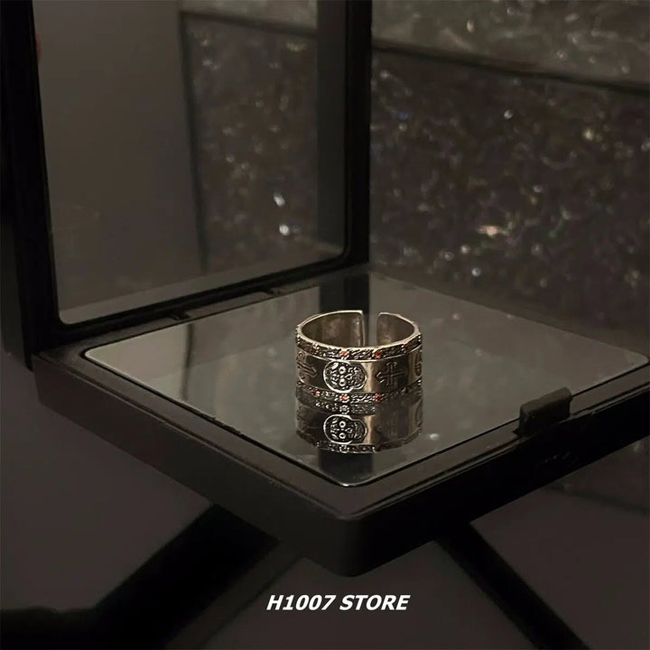 Adjustable Hip-Hop Ring