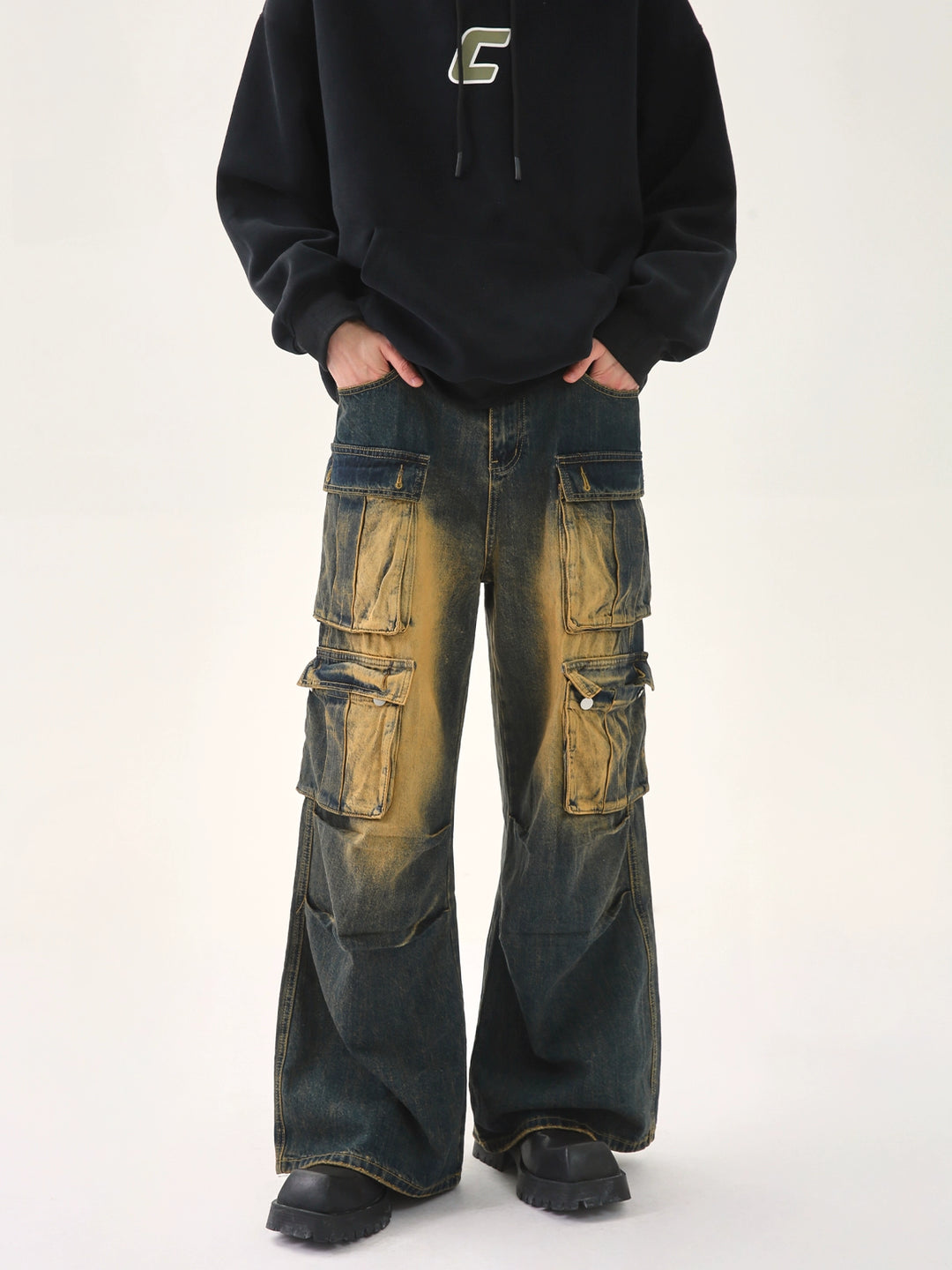 Multi-Pocket Distressed Cargo Jeans