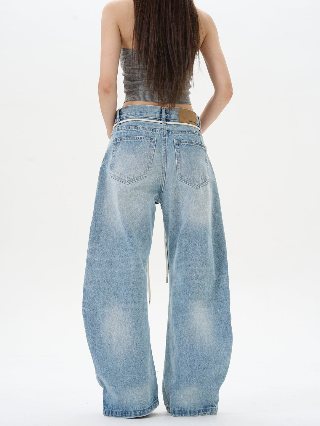 Street-Style Baggy Jeans