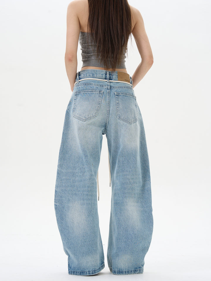 Street-Style Baggy Jeans