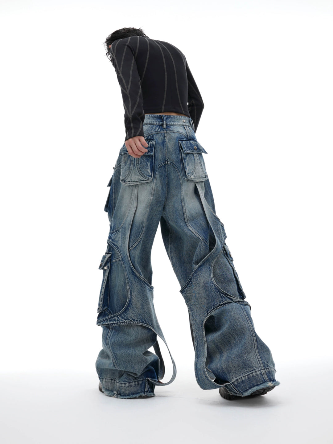 Wide-Leg Multi-Pocket Cargo Jeans