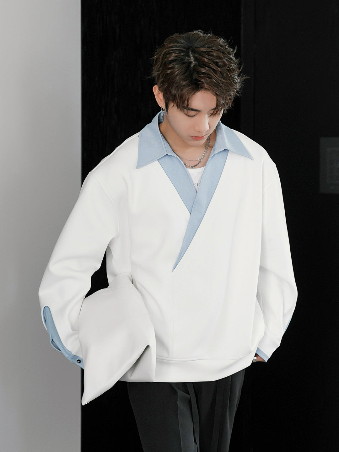 Contrast Color Lapel Pullover