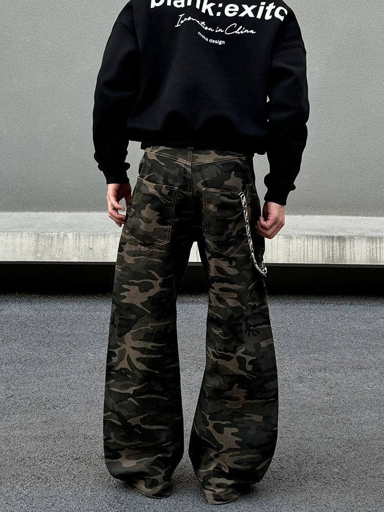 Straight-leg Camouflage Jeans