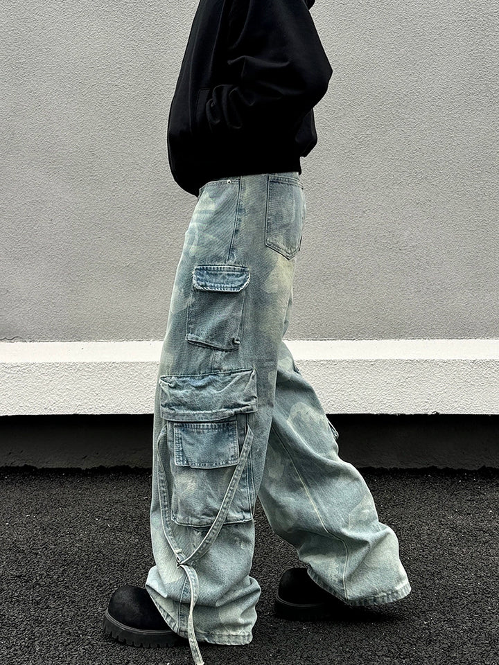 Wide-Leg Cargo Jeans