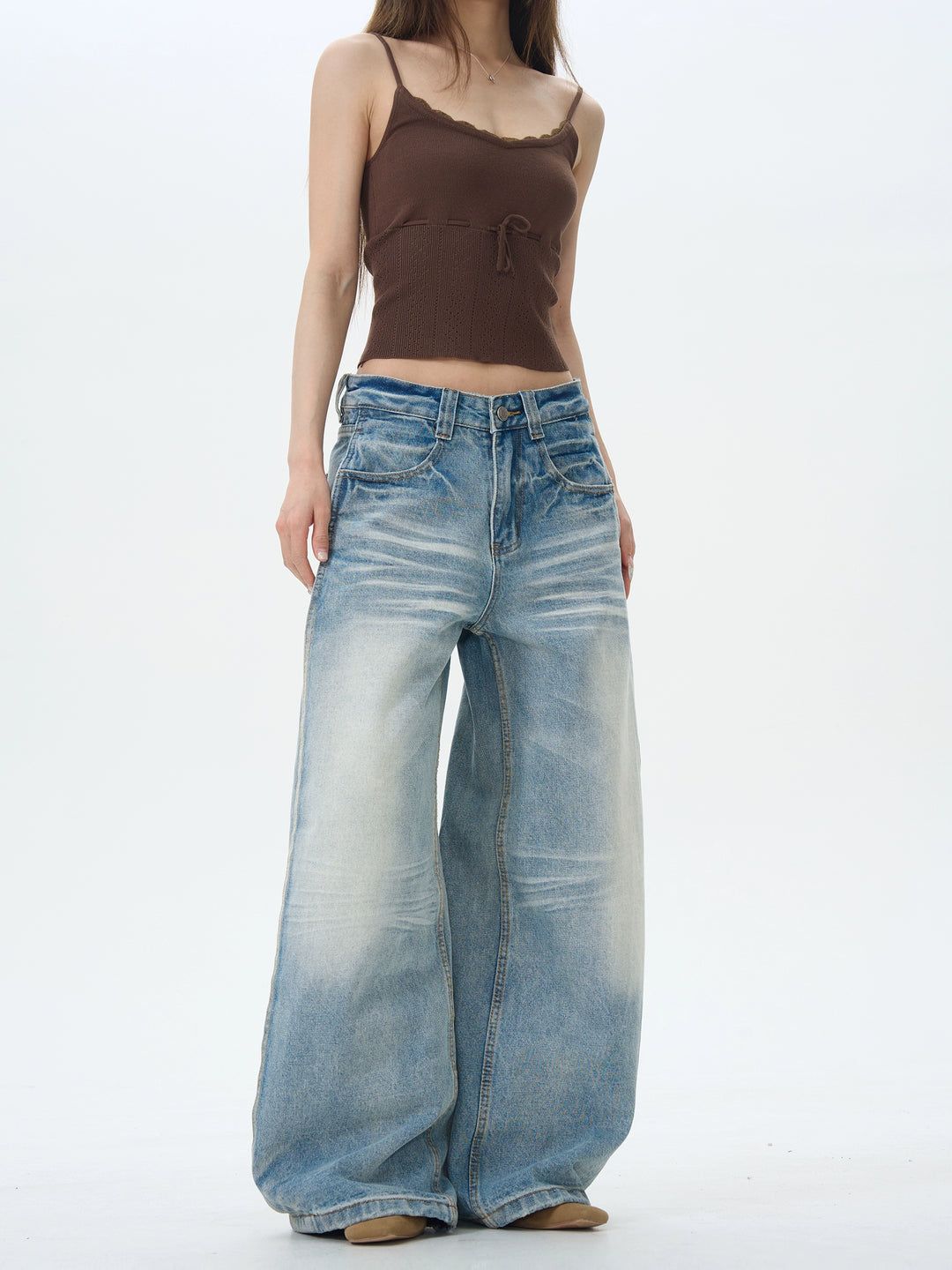 Pleated Wide-Leg Jeans