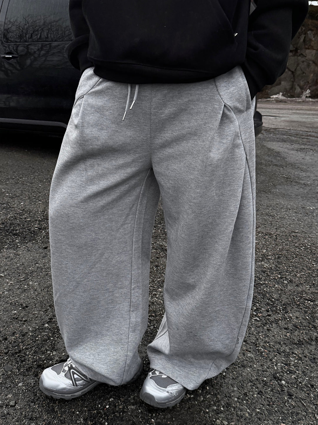 Loose-Fit Straight-leg Sweatpants