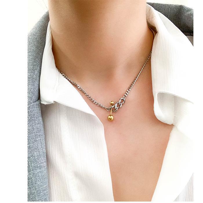 Balance Ball Clavicle Chain