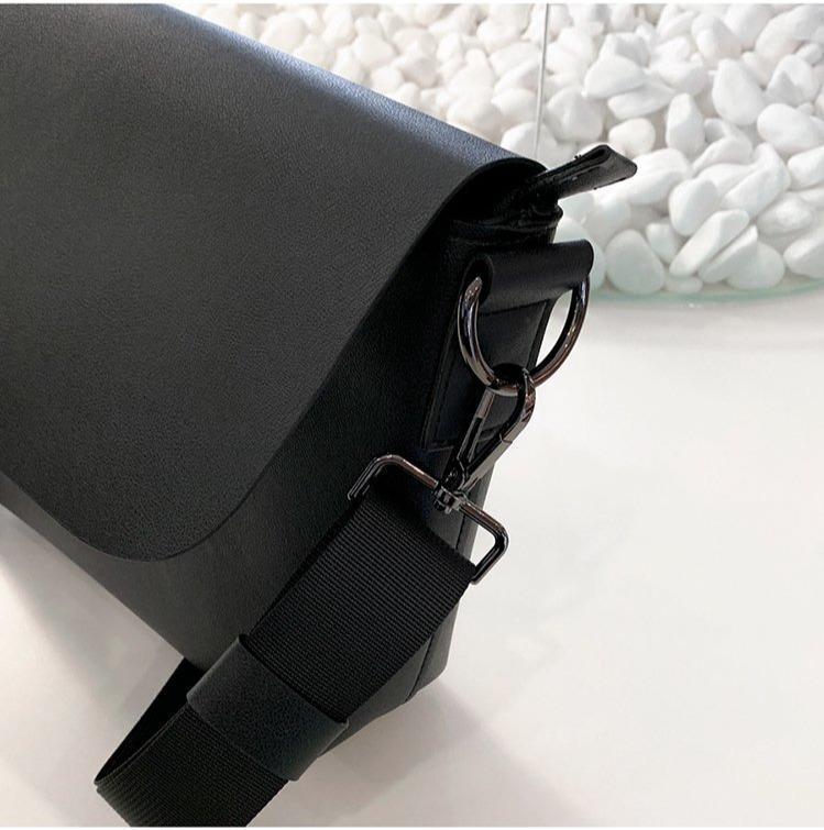 Black Messenger Bag