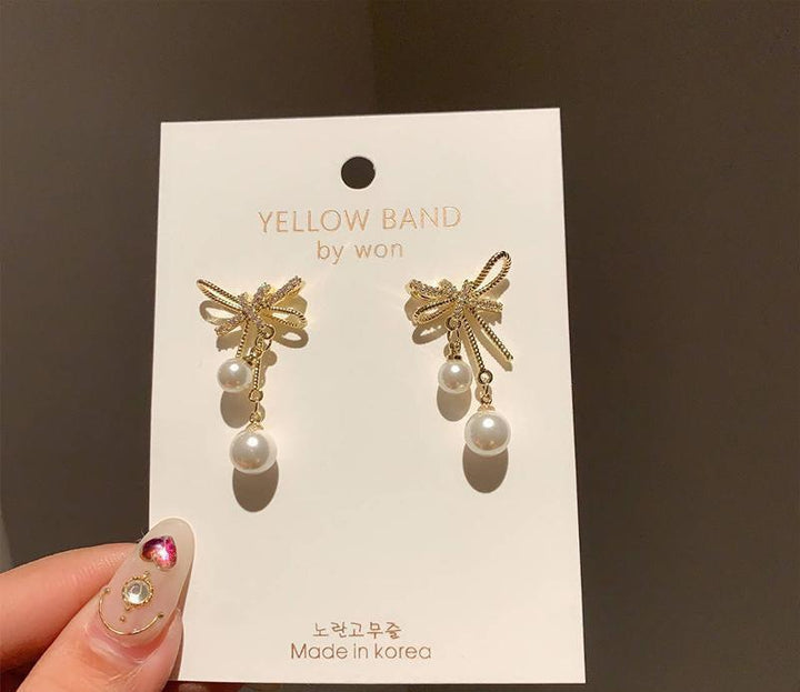 Bow Pearl Earrings