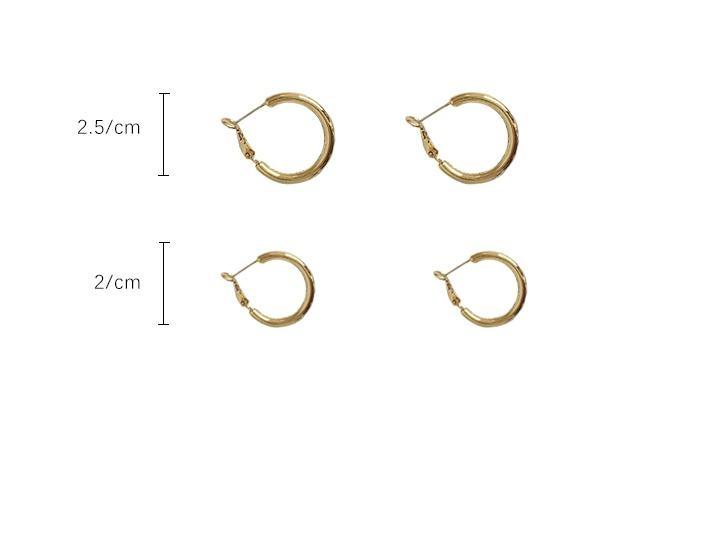 Circle High-Quality Earrings