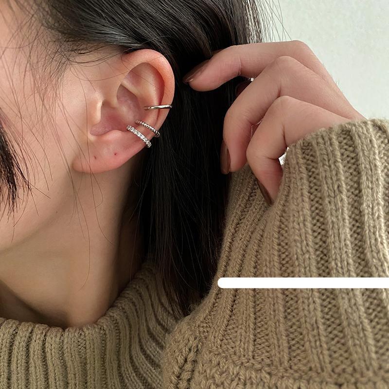 Exquisite Ear Clips