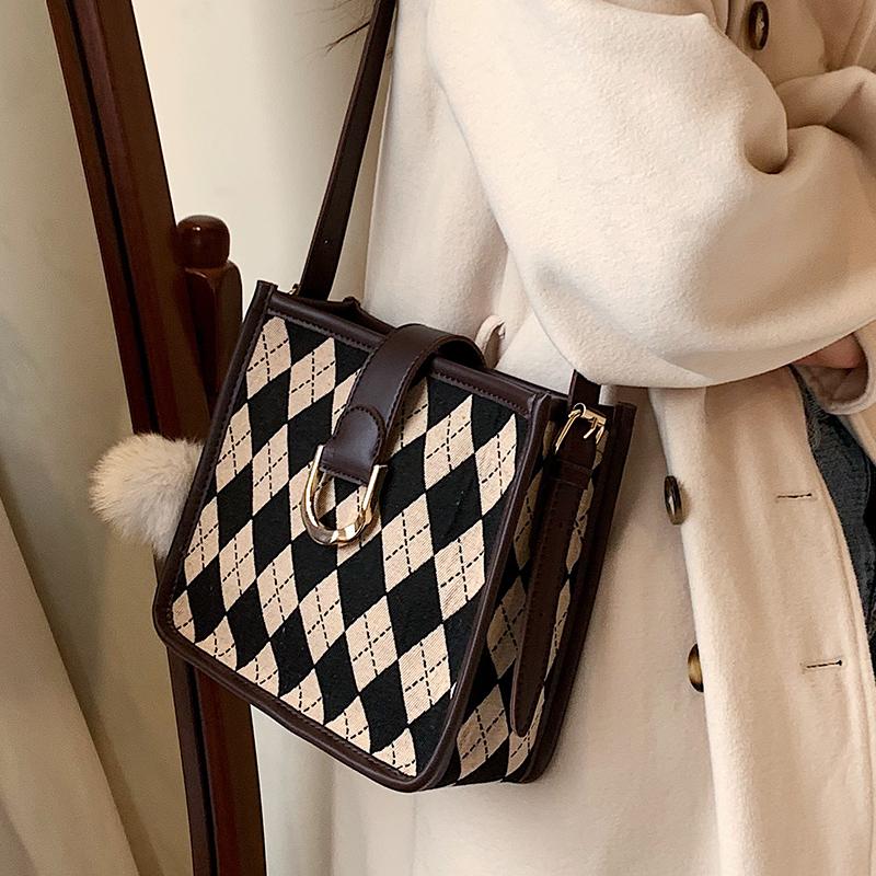 Plaid Design Bag - The Korean Fashion