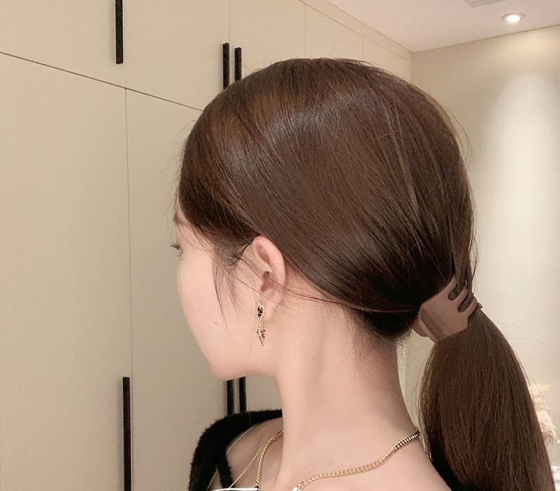 High Ponytail Claw Clip