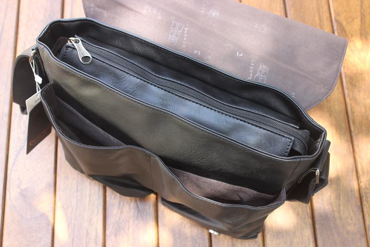 Leisure Travel Pu Bag