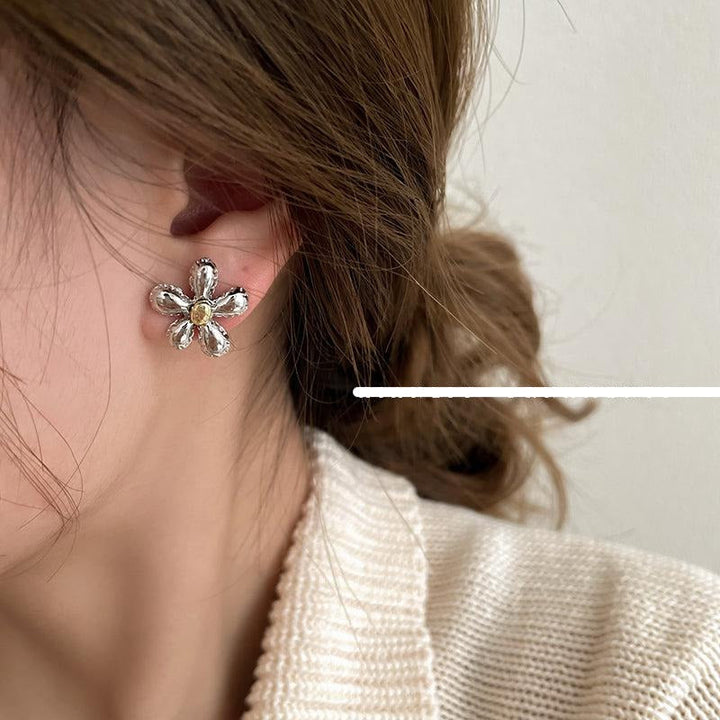 Metal Flower Earrings