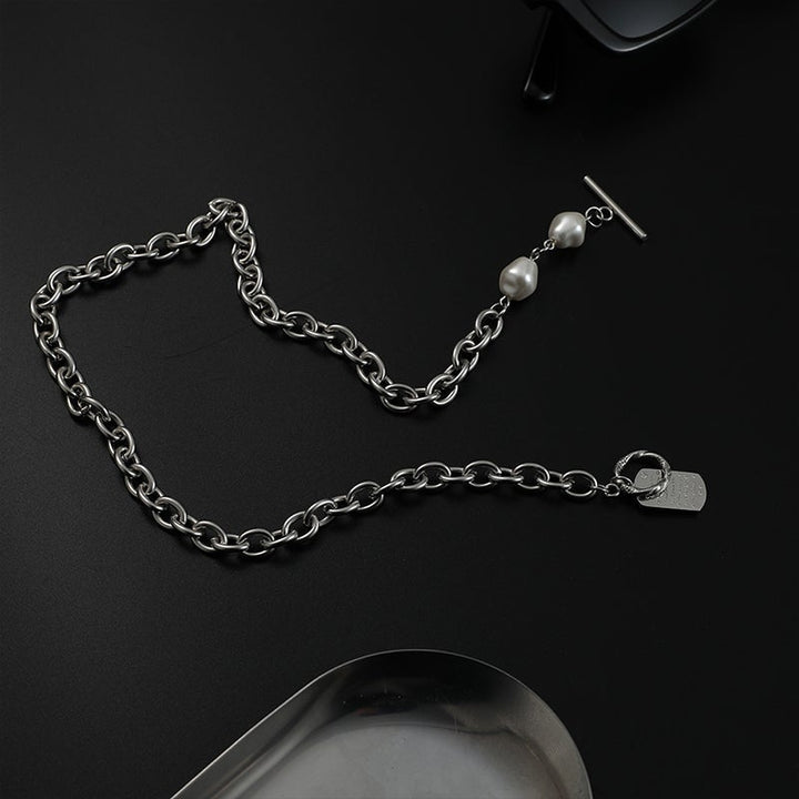 Ot Buckle Pearl Choker