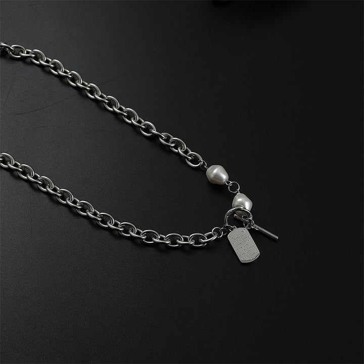 Ot Buckle Pearl Choker