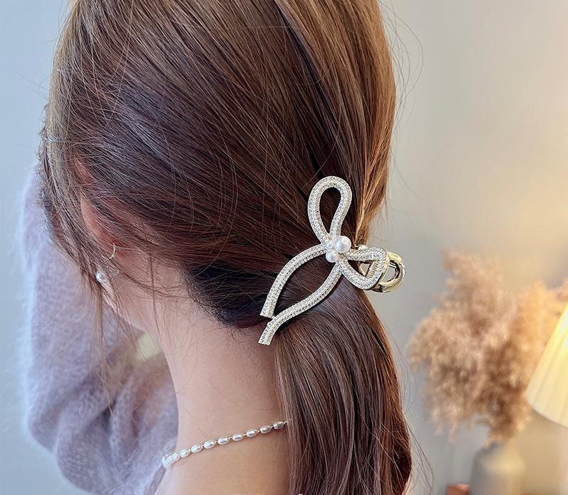 Pearl Bow Claw Clip - Shop for Women's Accessories and Jewelry. – The  Korean Fashion