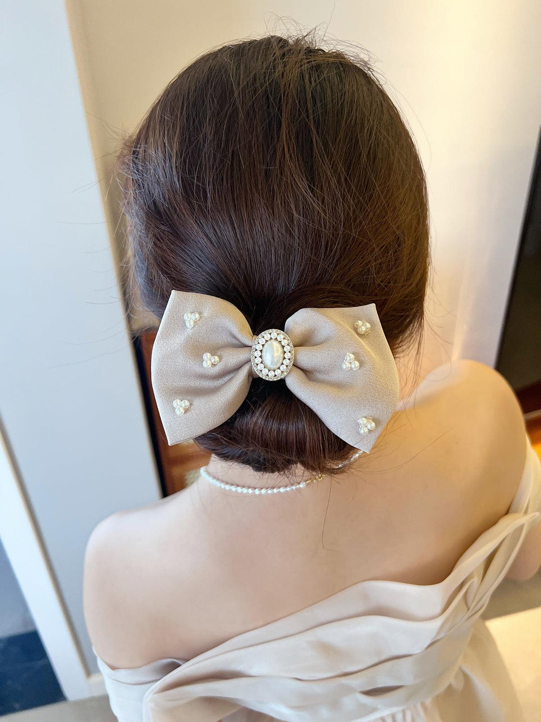 Pearl Bow Scrunchies