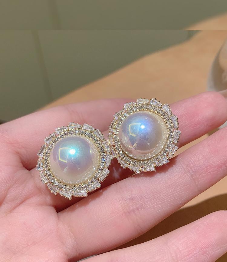 Pearl Earrings