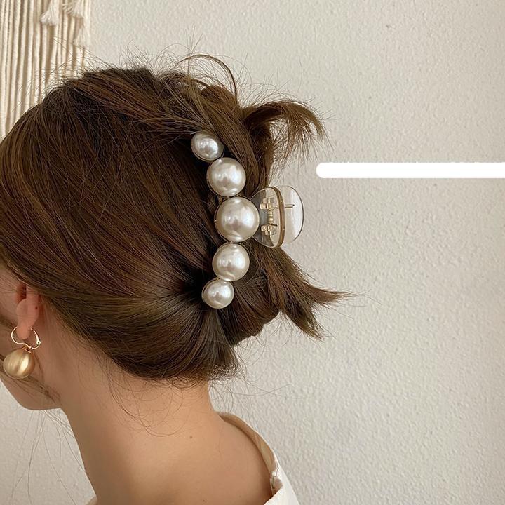 Pearl Shark Hairpin