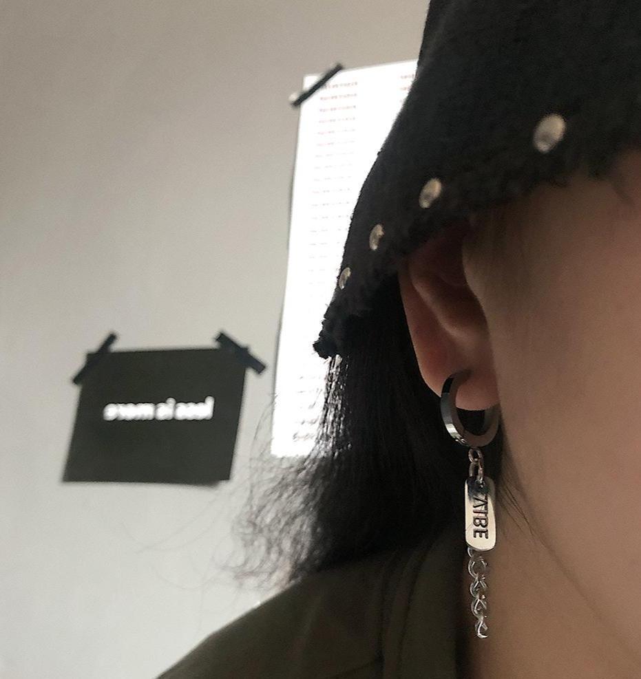 Vibe Earrings